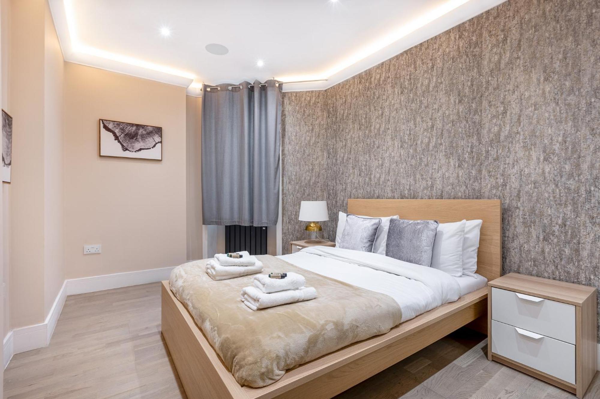 Modern 4 Bdr 3 Bth Apt Minutes From Edgware Road 런던 외부 사진